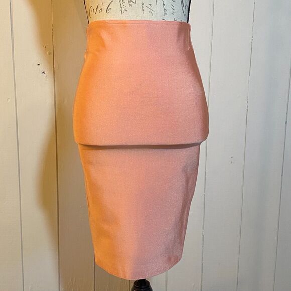 Wow Couture Peach Stretch Pencil Skirt Size M - Picture 1 of 3